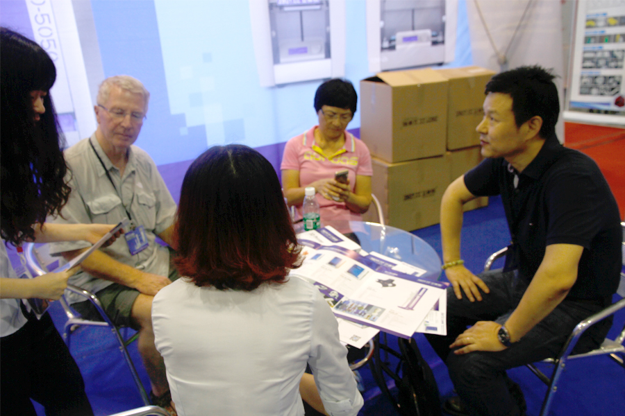 廣州博深皮具廠資訊3D打印機